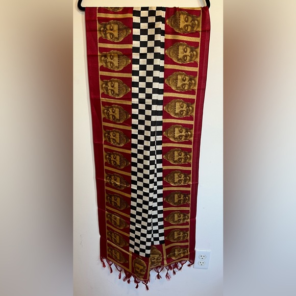 NWOT Black And White Checks, Smiling Serene Buddha - Dupatta/ Scarf/ Wrap India - Picture 2 of 3